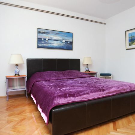 Apartments By The Sea Stanici, Omis - 1031 Tice Ruang foto