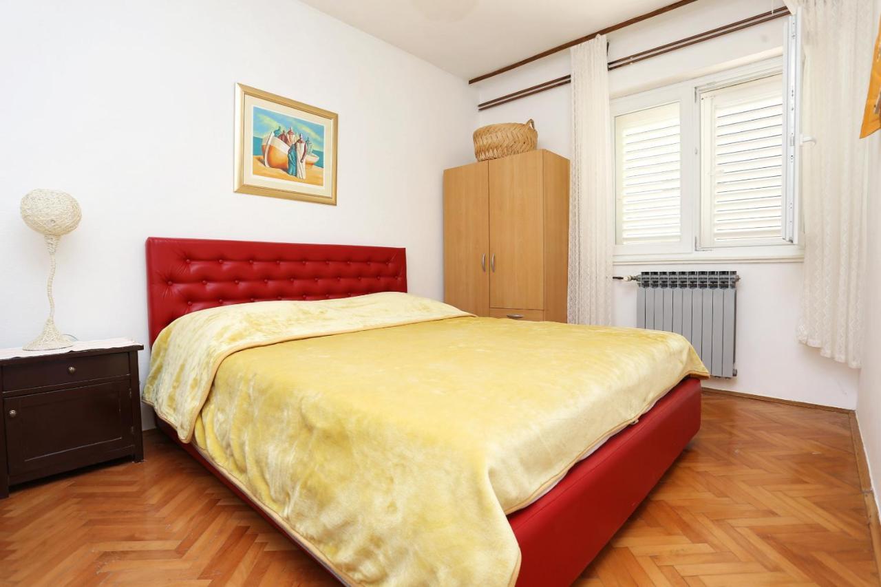 Apartments By The Sea Stanici, Omis - 1031 Tice Bagian luar foto
