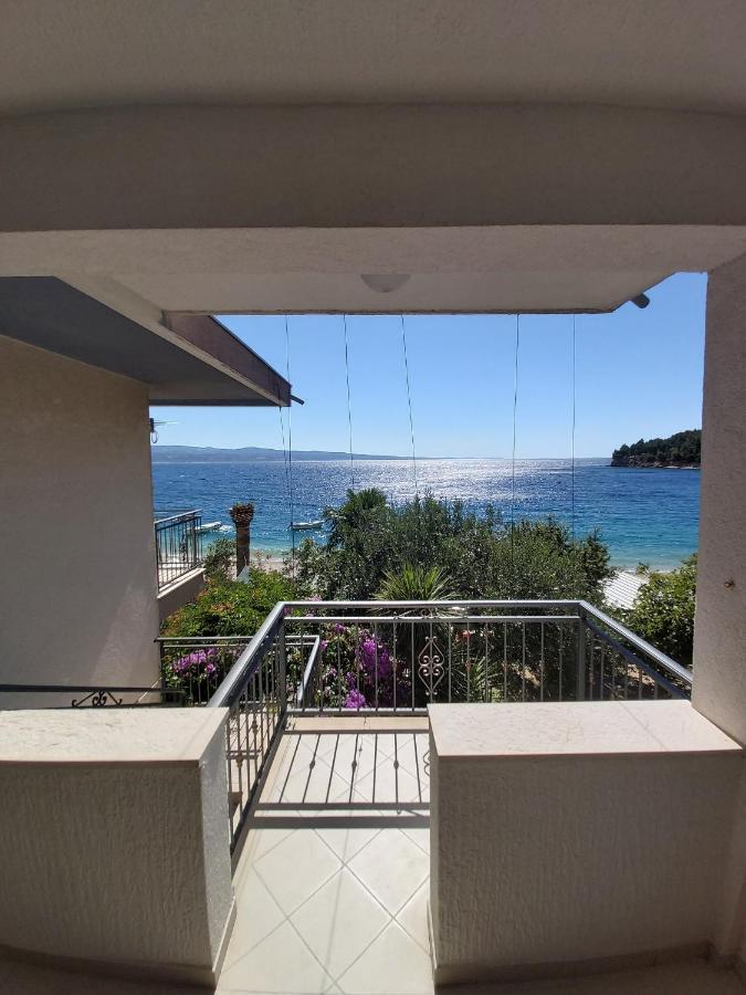 Apartments By The Sea Stanici, Omis - 1031 Tice Bagian luar foto