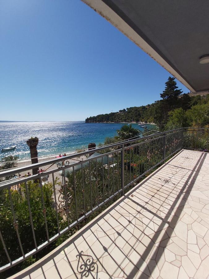 Apartments By The Sea Stanici, Omis - 1031 Tice Bagian luar foto